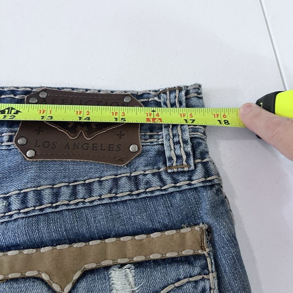 Affliction Mens Jeans Cooper 32 Long Relaxed Boot Cross Patches Blue Wash Y2K LA - Picture 11 of 14